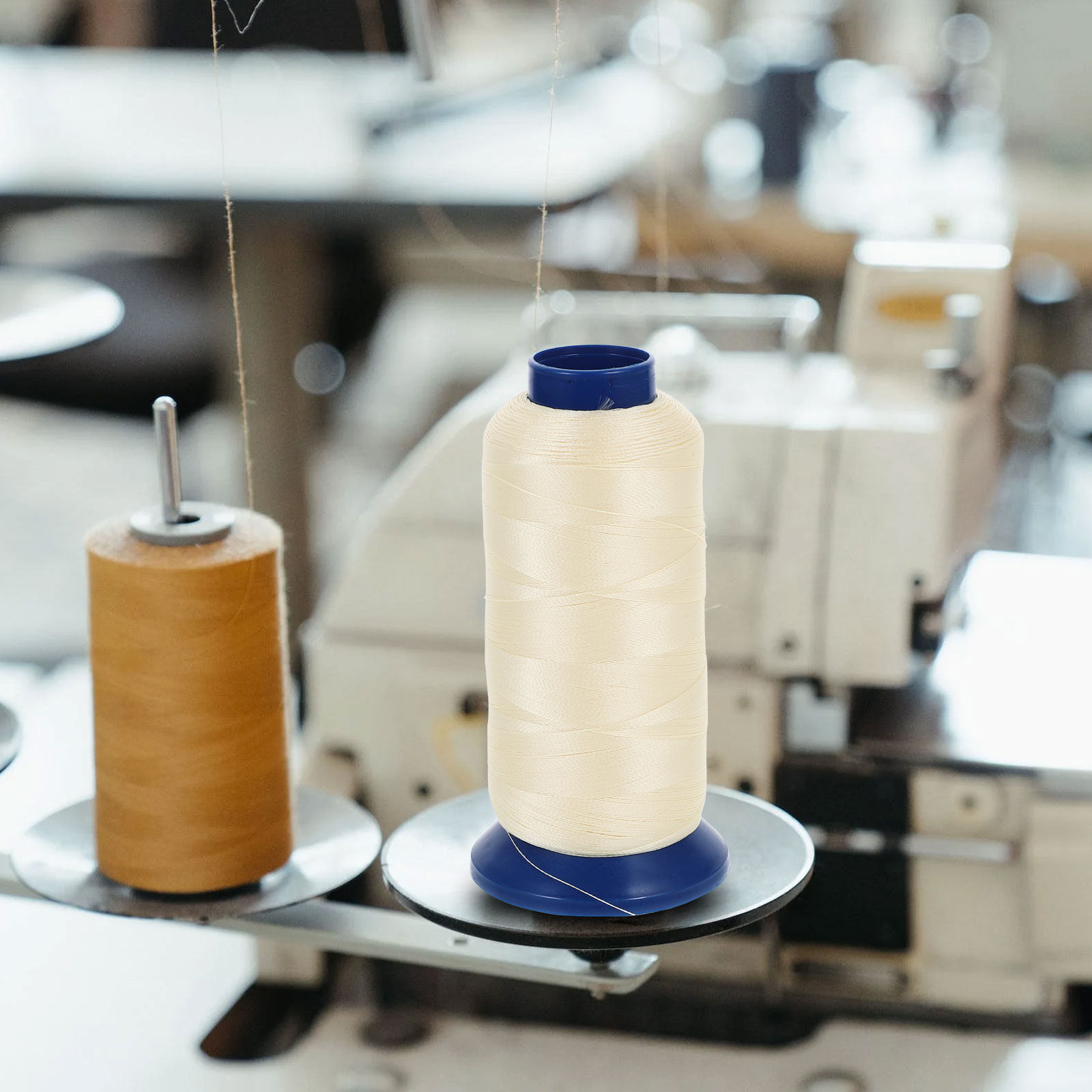 3000 Yards Light Blue Glow in  - đánh giá và giá Embroidery Craft